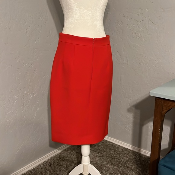 Beautiful Red Antonio Melani Skirt - Picture 2 of 5